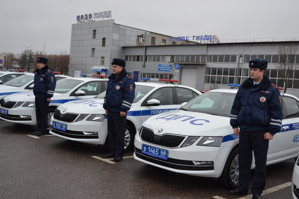 Тамбовский сайт гибдд. Škoda Octavia ДПС. Машина ГИБДД. Машины начальников полиции.