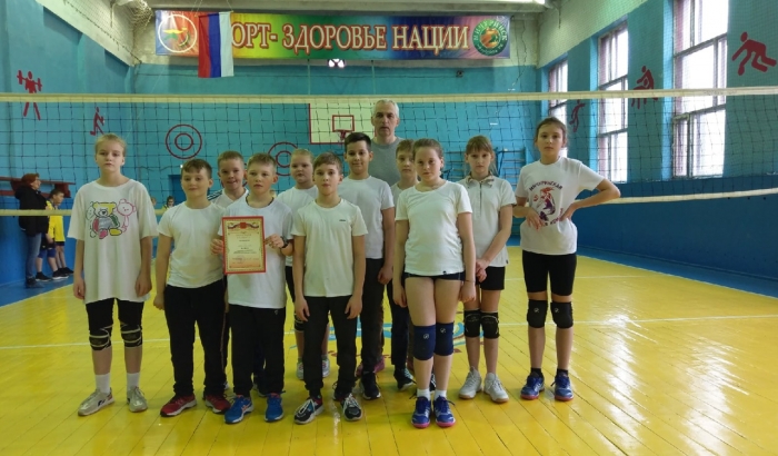 Турнир по пионерболу