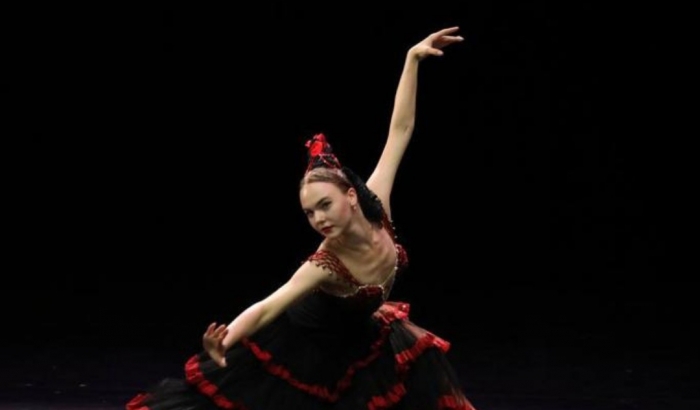 Анна Фадеева la Danse